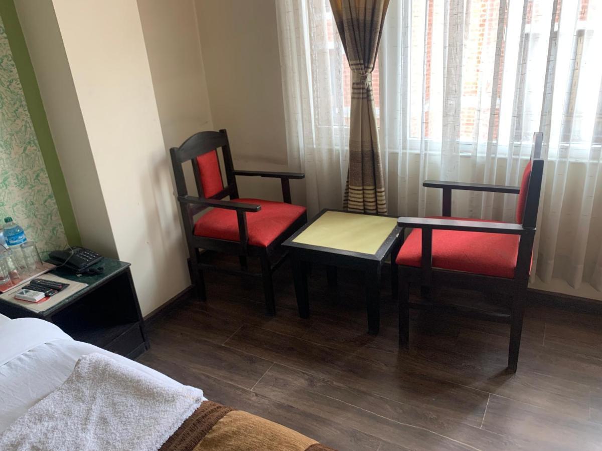 Alpine Hotel & Apartment Katmandu Kültér fotó