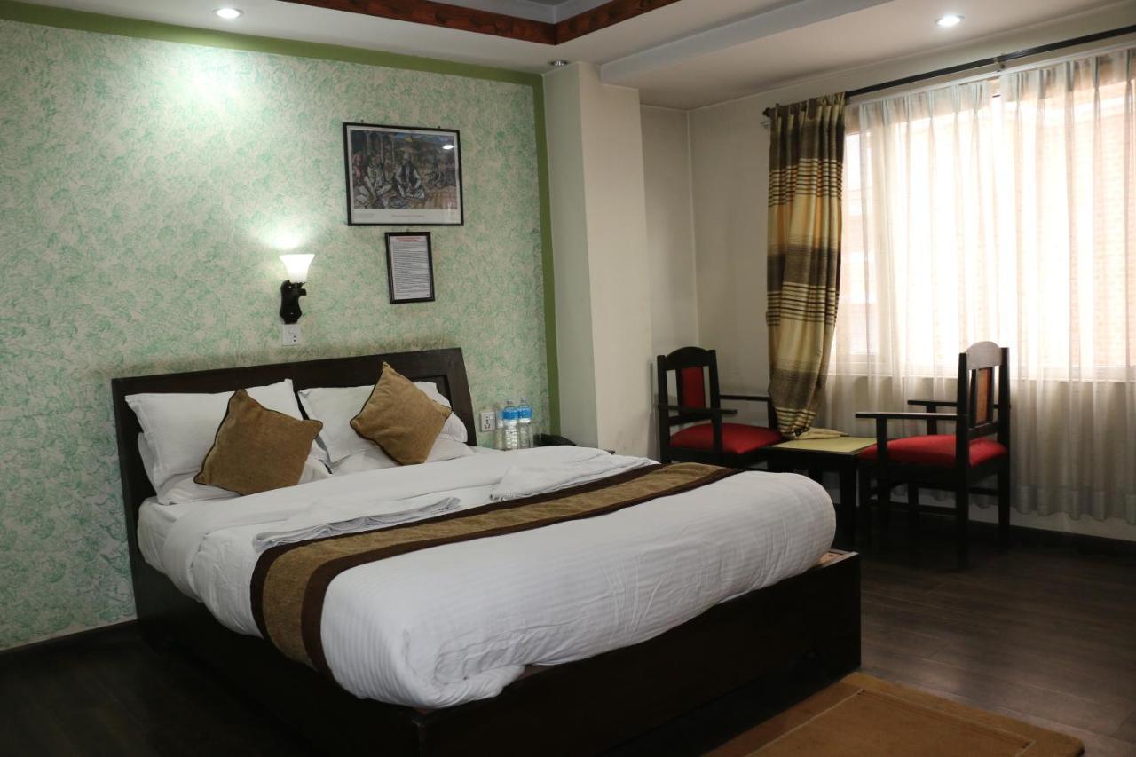 Alpine Hotel & Apartment Katmandu Kültér fotó