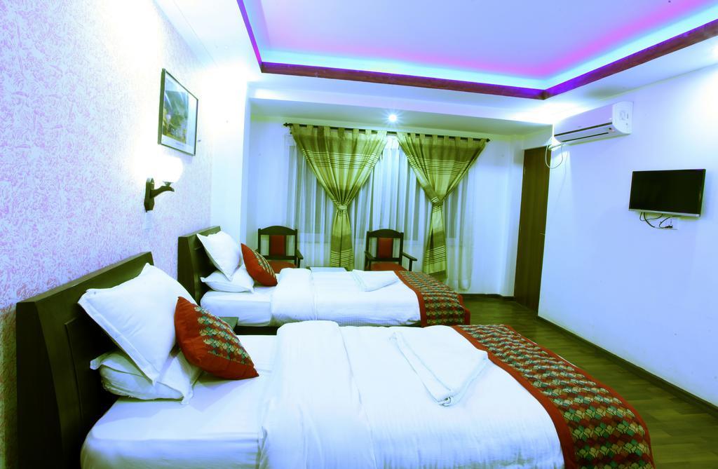 Alpine Hotel & Apartment Katmandu Kültér fotó