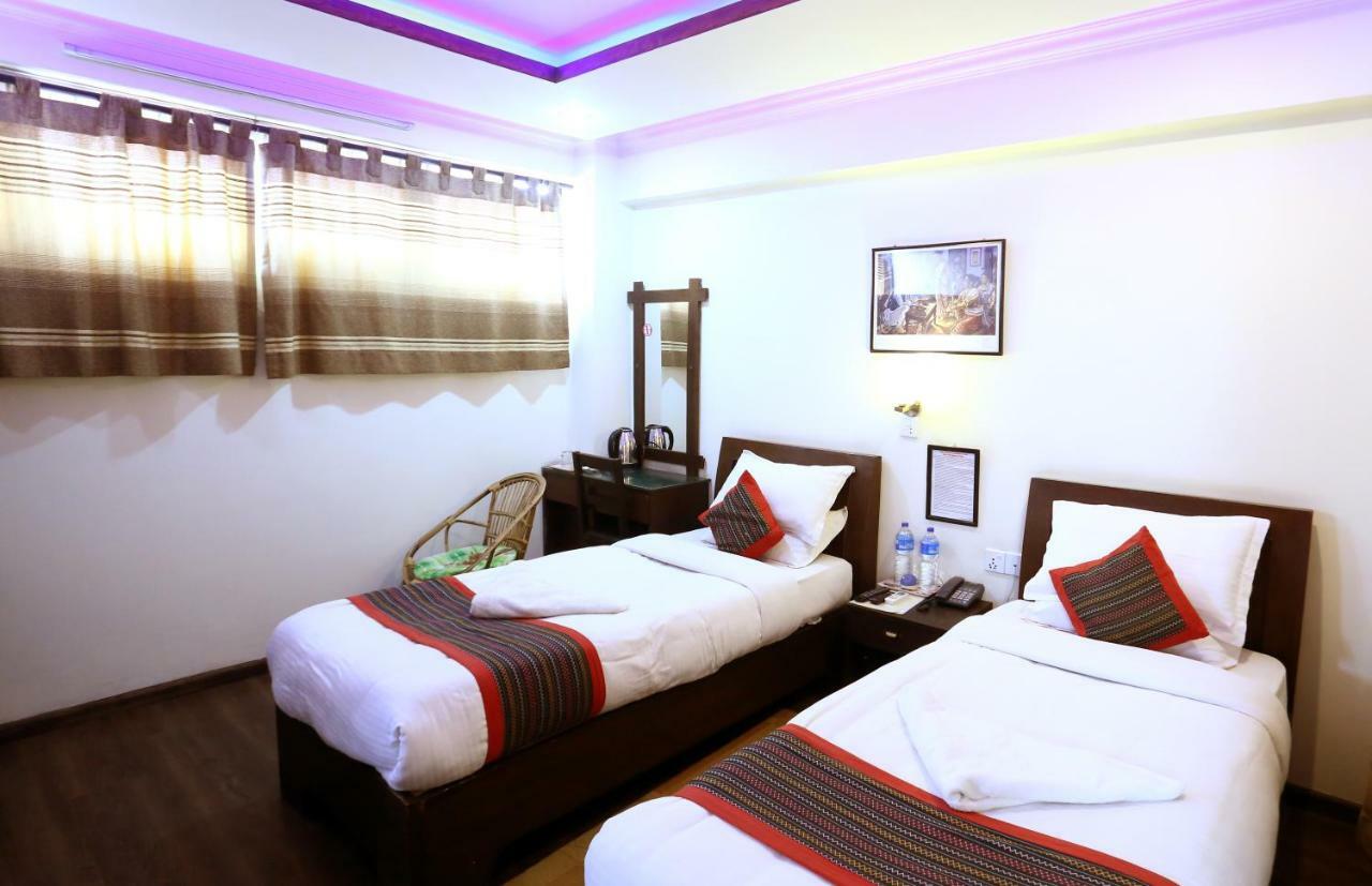 Alpine Hotel & Apartment Katmandu Kültér fotó